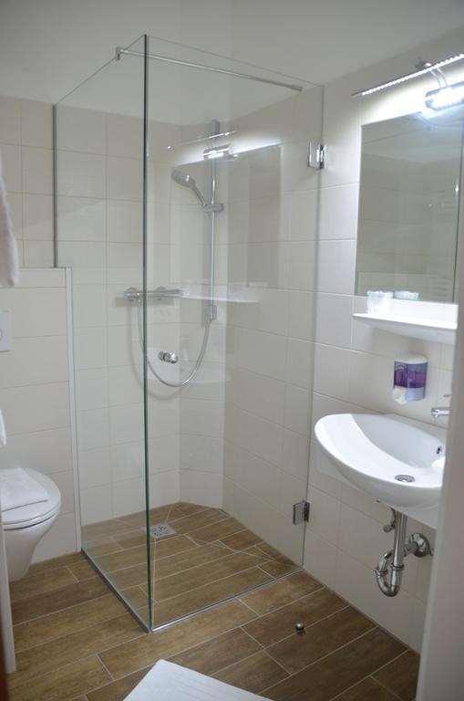 Hotel Krmstl "Zur Stadt Gmunden" Kirchdorf an der Krems Cameră foto