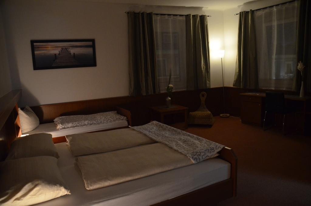 Hotel Krmstl "Zur Stadt Gmunden" Kirchdorf an der Krems Cameră foto