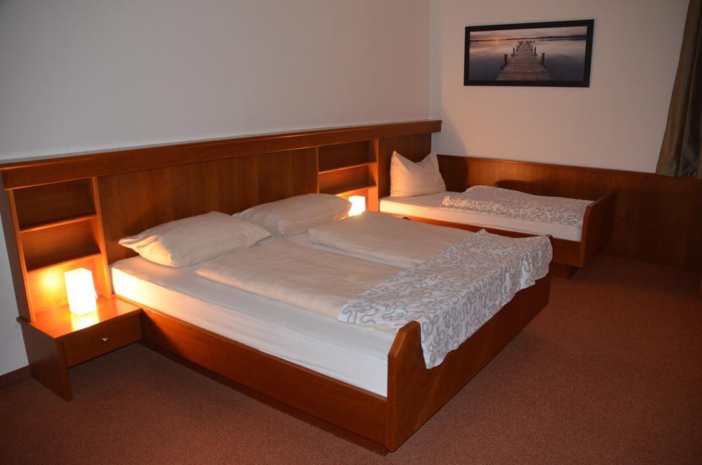 Hotel Krmstl "Zur Stadt Gmunden" Kirchdorf an der Krems Cameră foto
